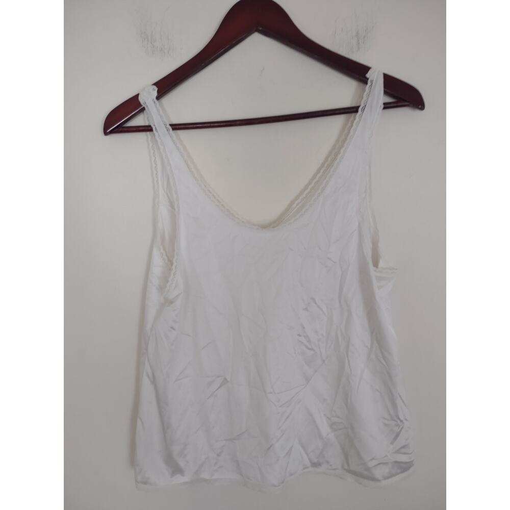 Vintage Vanity Fair Lace trim Cami‎ Made in the USA Size Medium